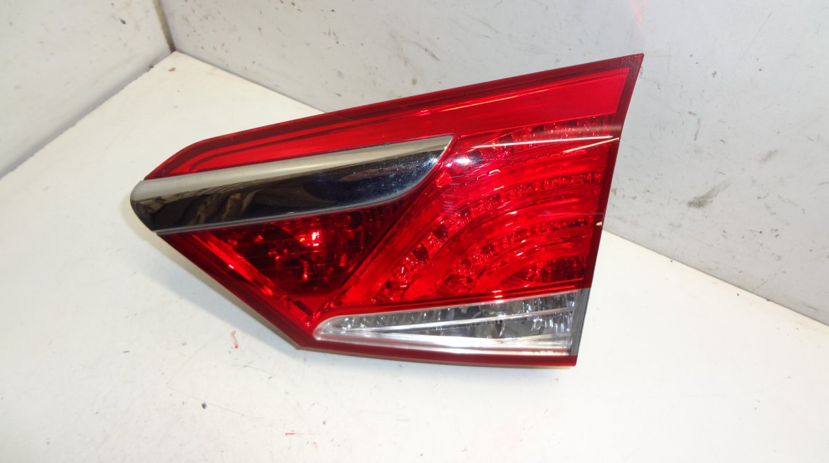 Hyundai i40 Inner tail light, right HYUNDAI i40 (VF) (2011-2019) Inner tail light, ...
