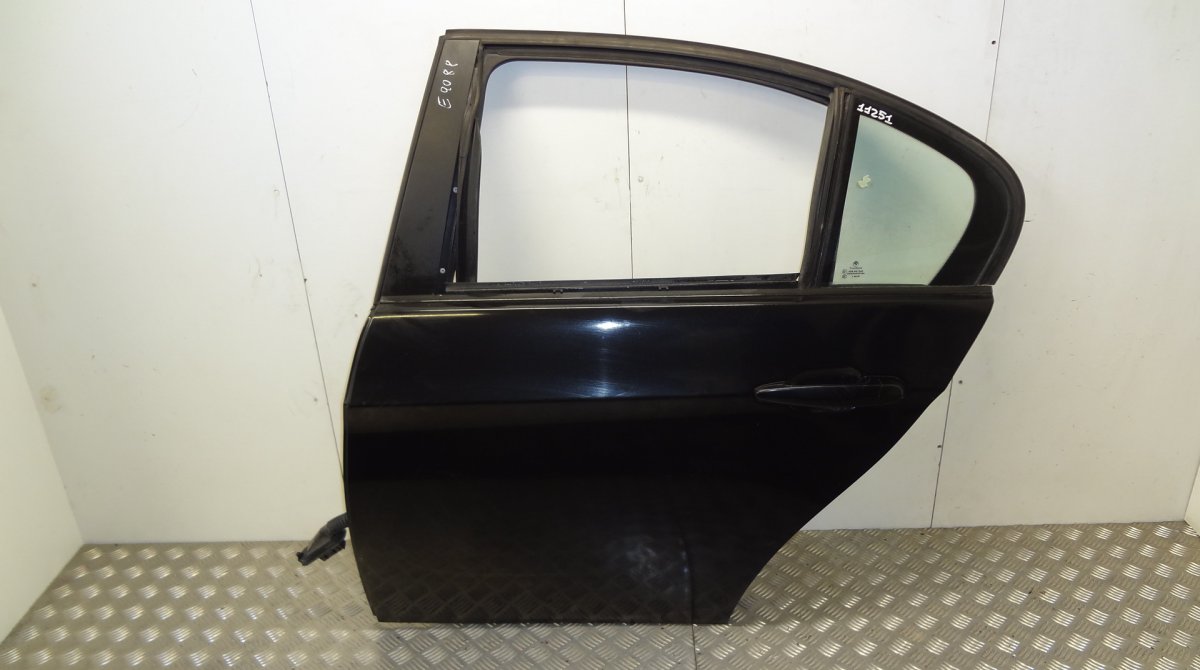 BMW 3 (E46) Rear Left Door
