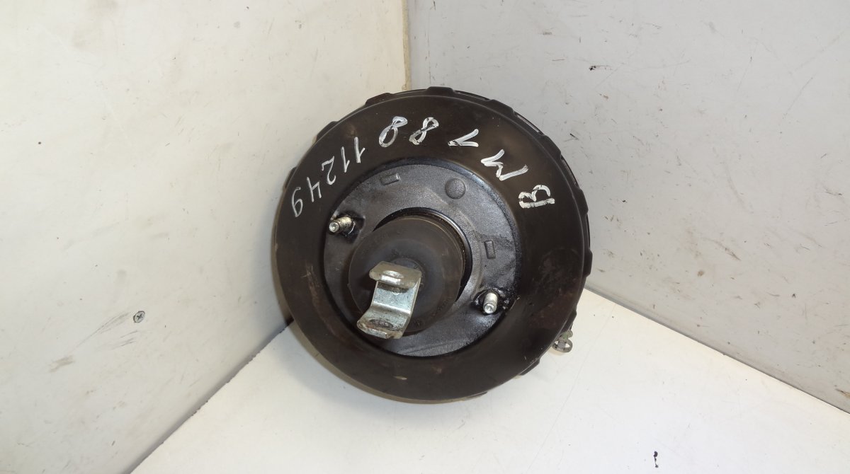 BMW 1 (E81 / E82 / E87 / E88) Brake Servo