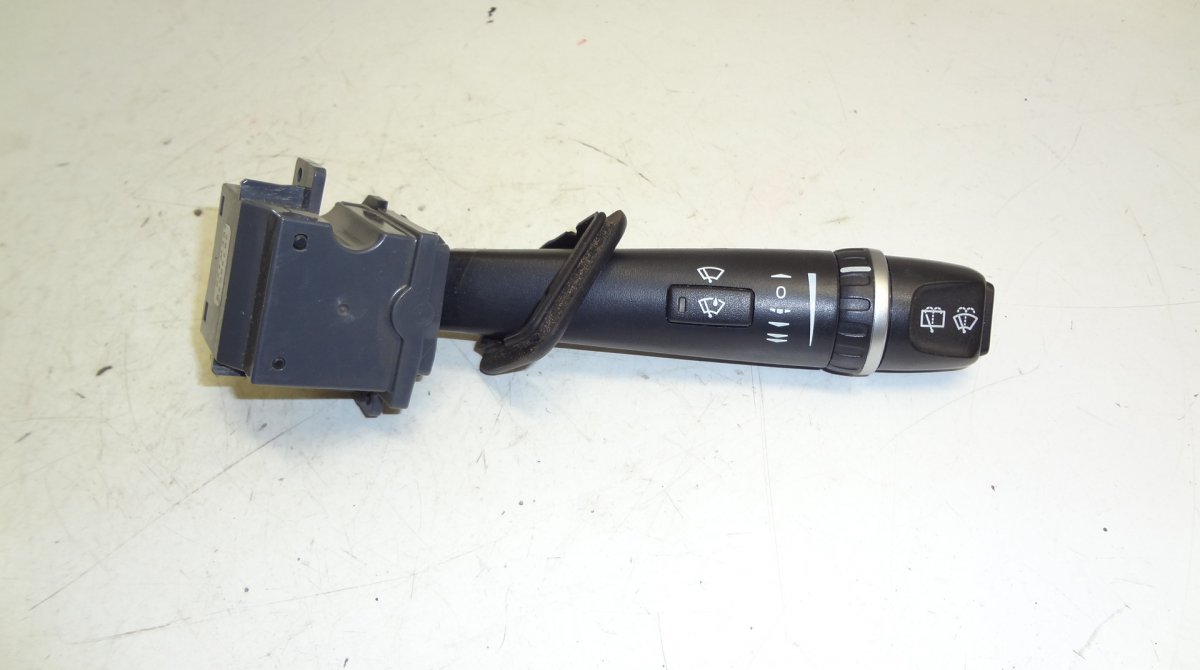 Volvo XC90 Wiper Switch VOLVO XC90 I (2002-2014) Wiper Switch 30798530
...
