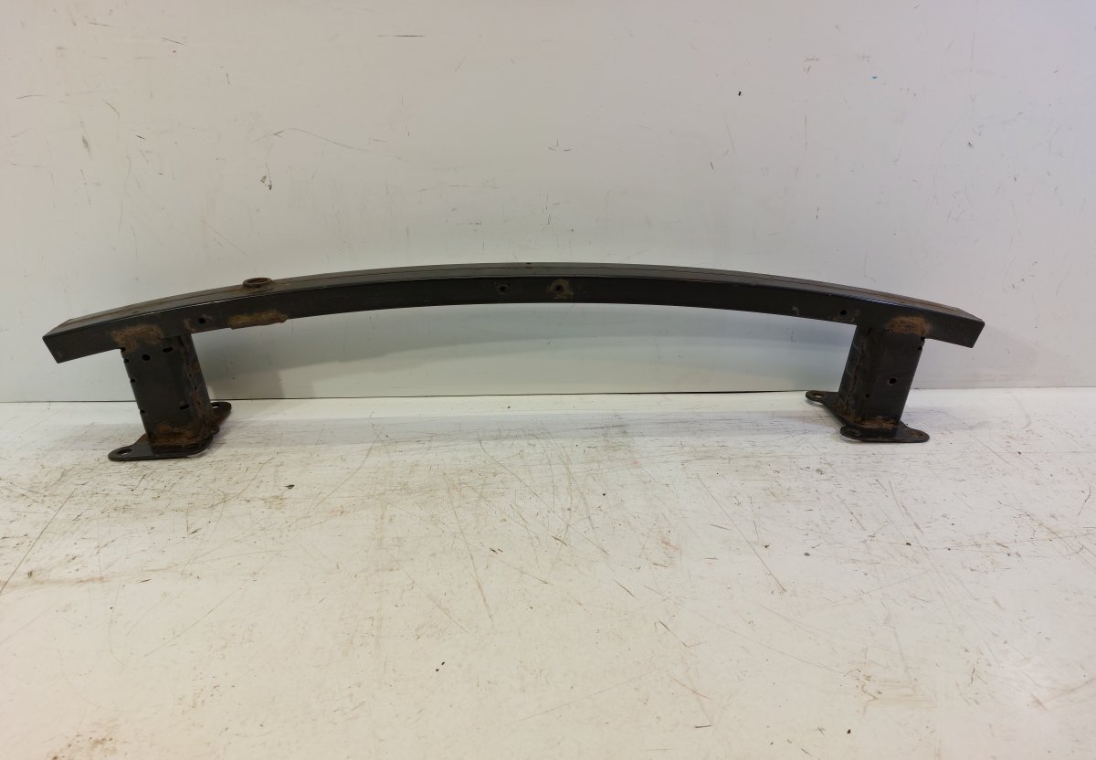 Peugeot 308 передний бампер, штифт PEUGEOT 308 I (4A, 4C) (2007-2013) Front Bumper...