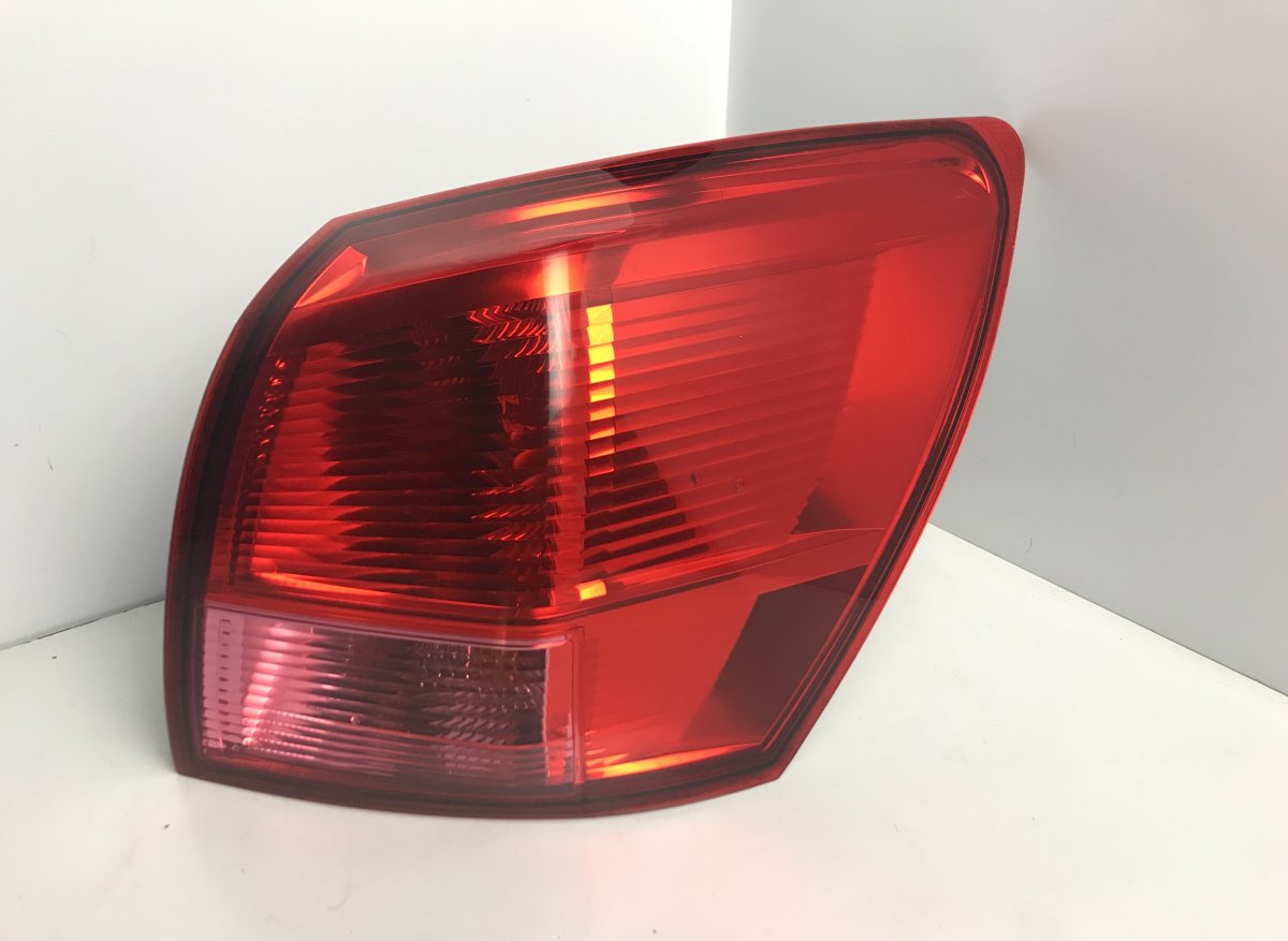 Nissan Qashqai Tail light, right NISSAN QASHQAI I (J10) (2007-2013) Tail light, ...