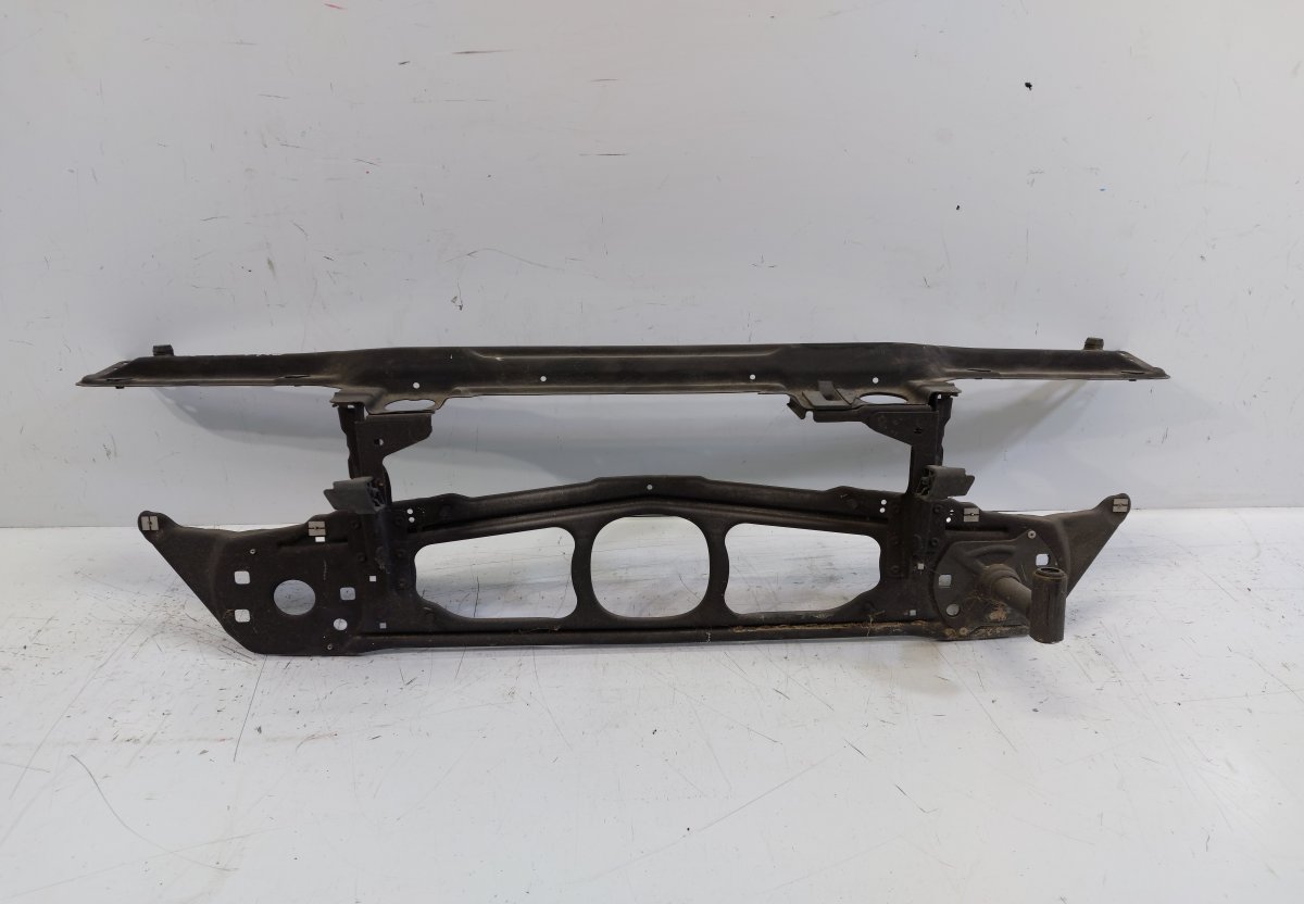 BMW 3 (E46) Front panel