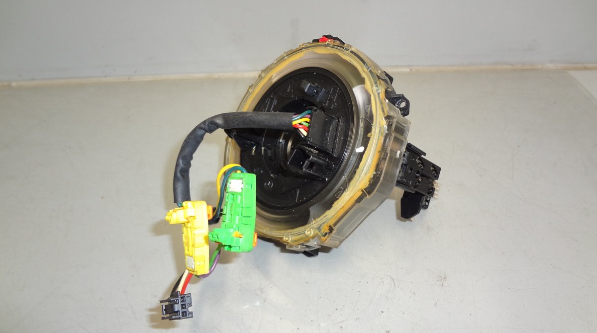 Mercedes-Benz A (W169) Steering wheel slip ring / squib MERCEDES-BENZ ML-CLASS (W164) (2005-2011) Steer...
