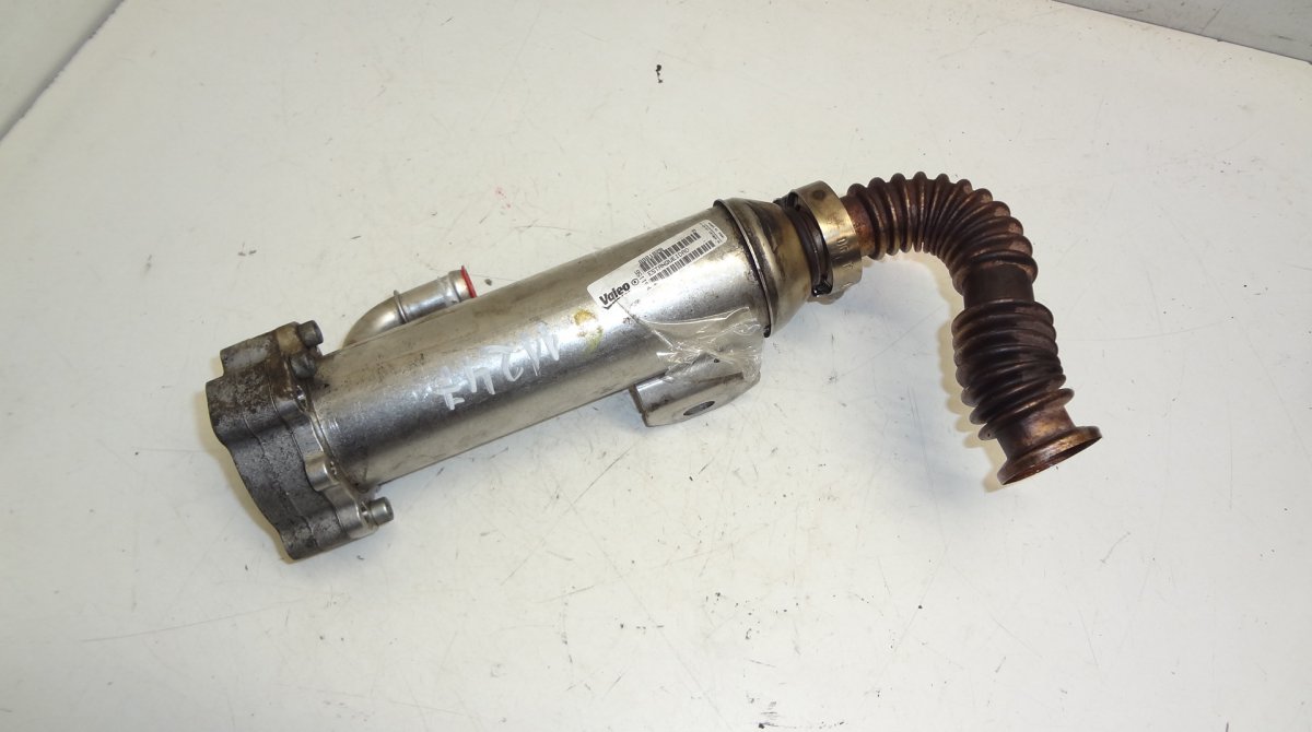 Volvo XC90 EGR jäähtytin VOLVO XC90 I (2002-2014) EGR cooler 8801828

Pa...
