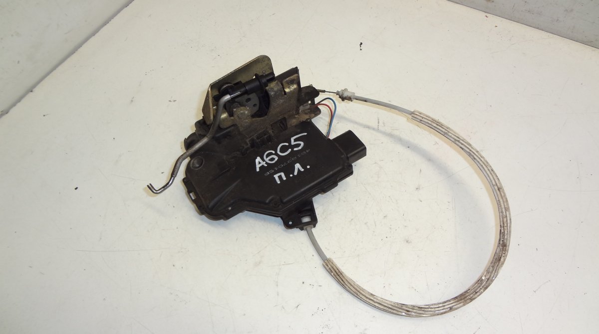 Audi A6 (C5) Door Lock Front Left AUDI A6 / A6 ALLROAD (C5) (1997-2005) Door Lock...