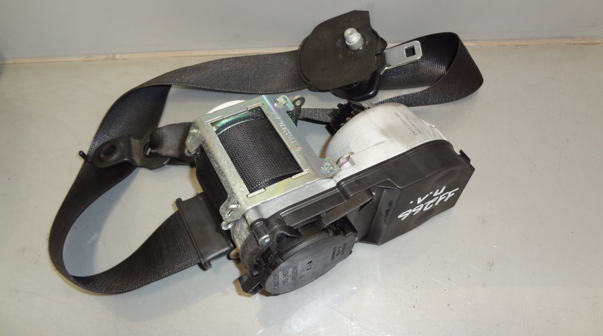 Mercedes-Benz A (W169) Seat belt — front left Seat belt — front left — MERCEDES-BENZ ML-CLASS...