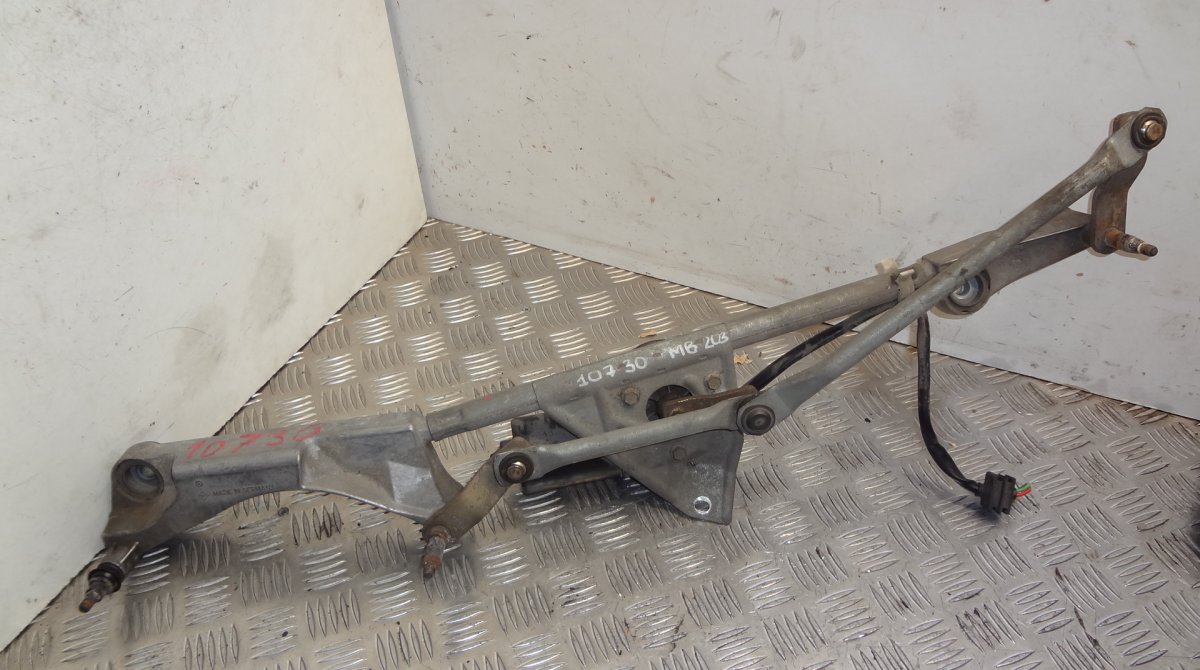 Mercedes-Benz 280SL - 600SL / SL (R129) Wiper linkage / mechanism MERCEDES-BENZ C-CLASS (W203, CL203) (2000-2011)...