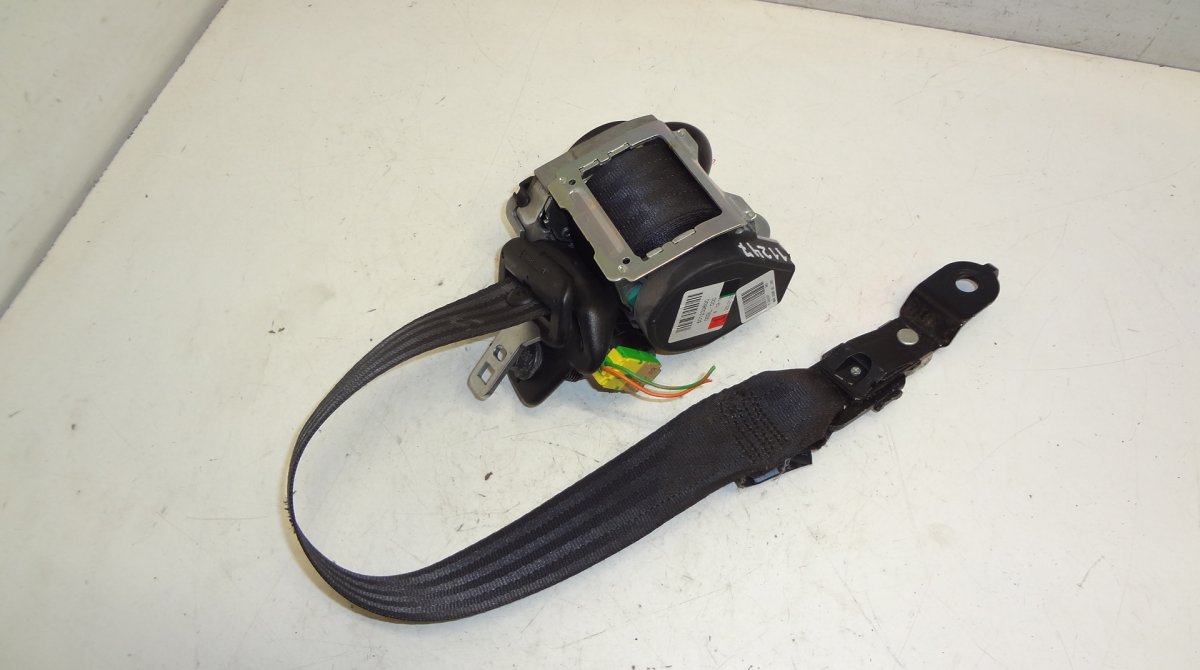 Volvo XC90 Rear Left Seat Belt VOLVO XC90 I (2002-2014) Rear Left Seat Belt 60...