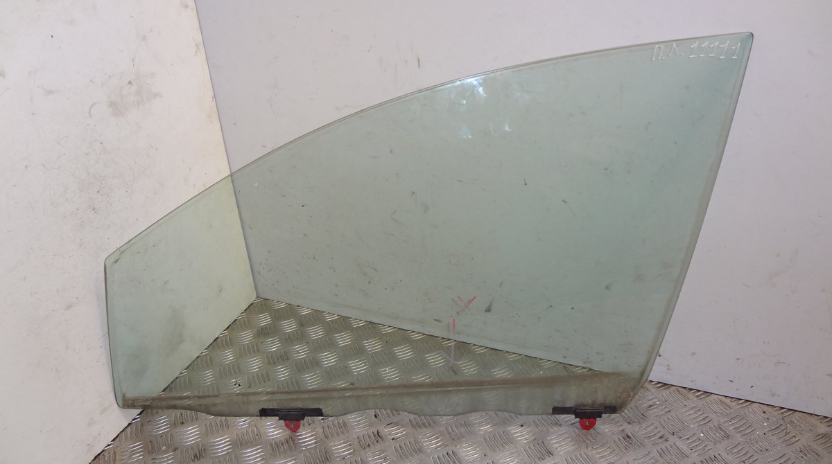 Toyota Avensis Verso Front left door window glass TOYOTA AVENSIS VERSO (XM20) (2001-2009) front l...