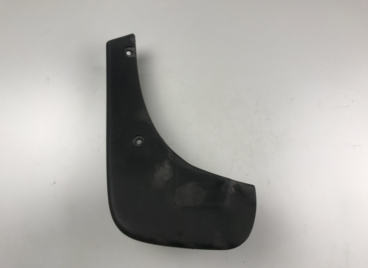 Nissan Qashqai Mud guard front right NISSAN QASHQAI I (J10) (2007-2013) Mud guard fr...