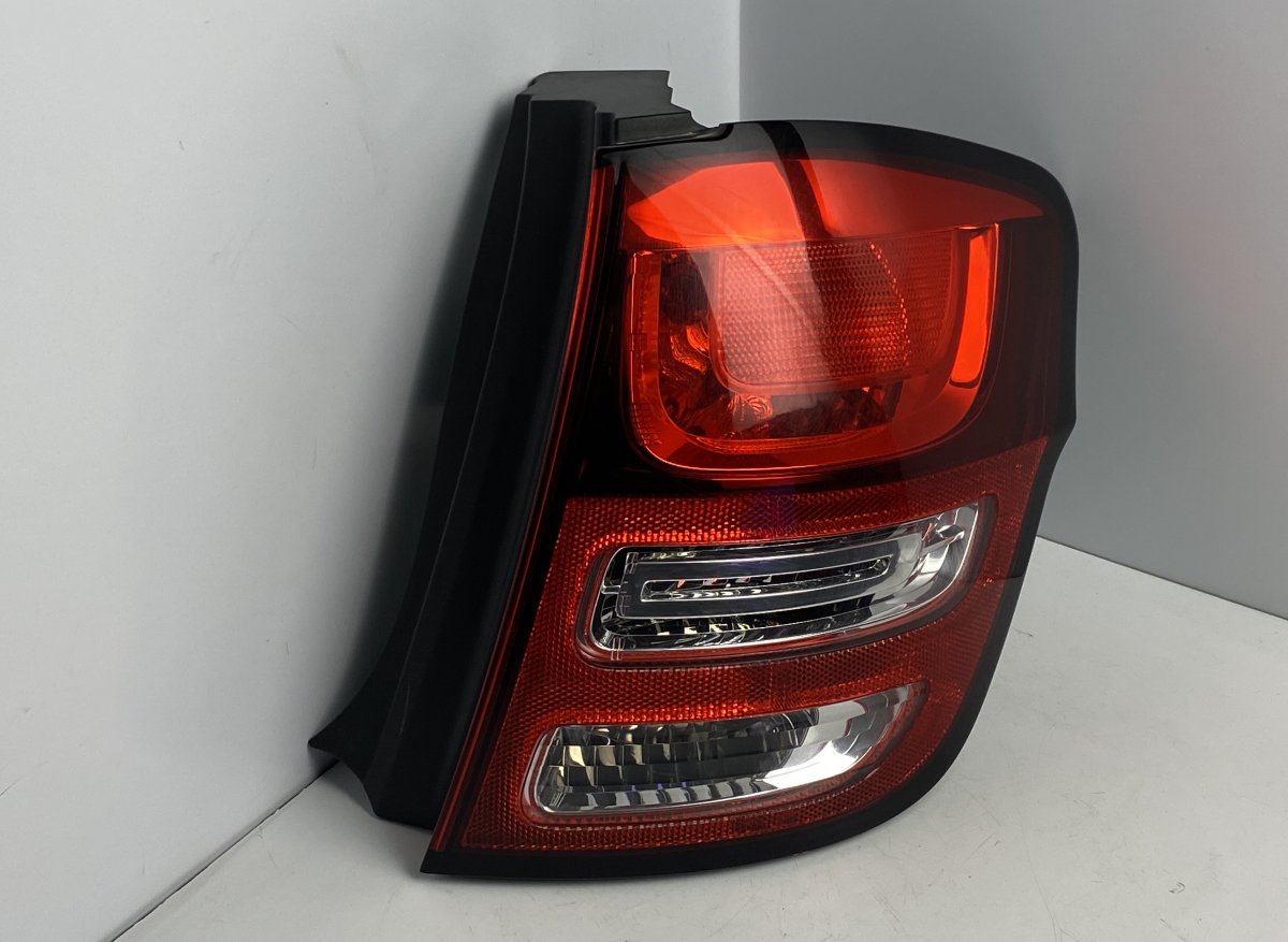 Citroen C3 Tail light, right CITROËN C3 II (2009-2016) Tail light, right 967...