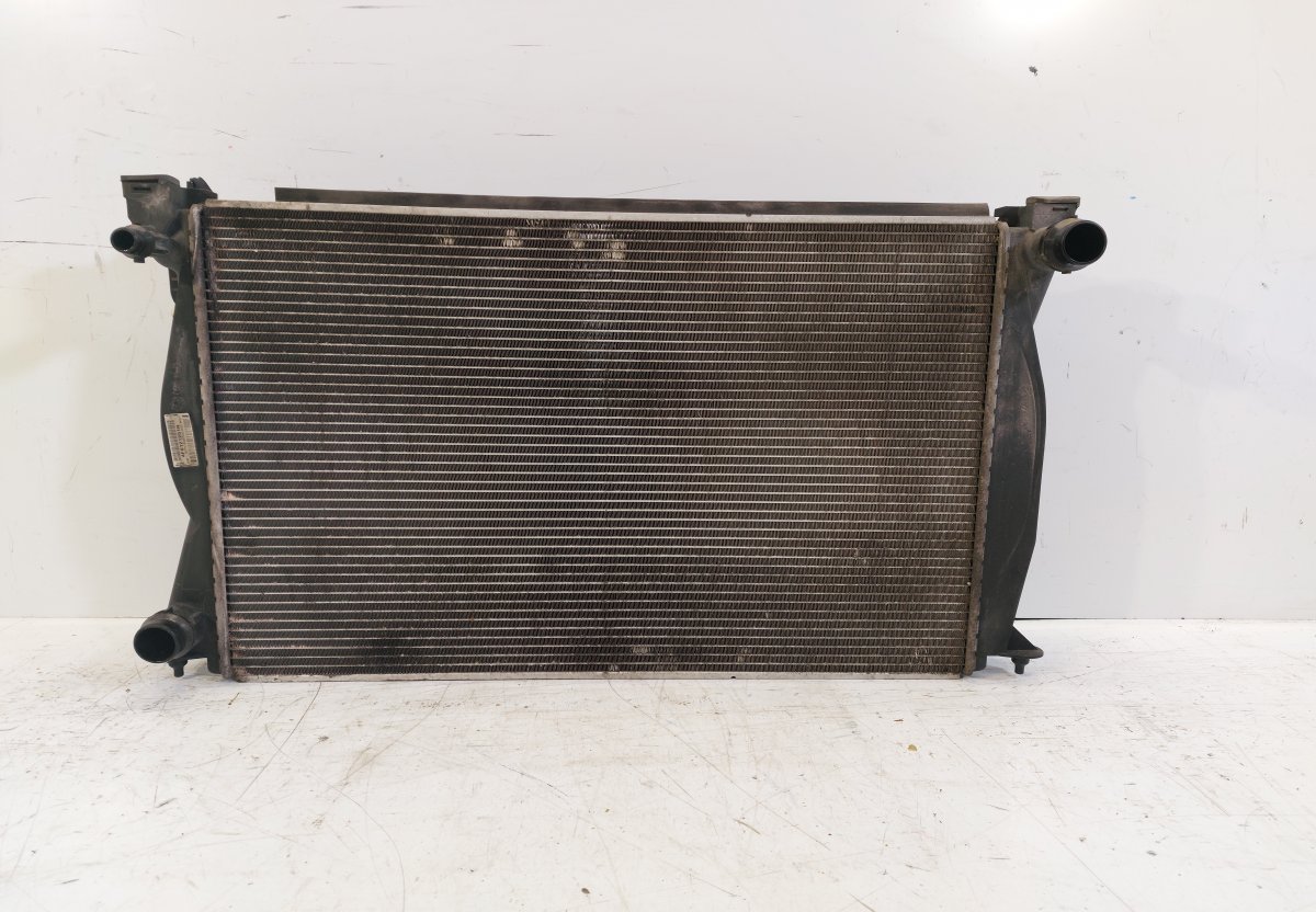 Audi A6 (C6) radiator AUDI A6 / A6 ALLROAD (C6, 4F) (2004-2011) Radia...