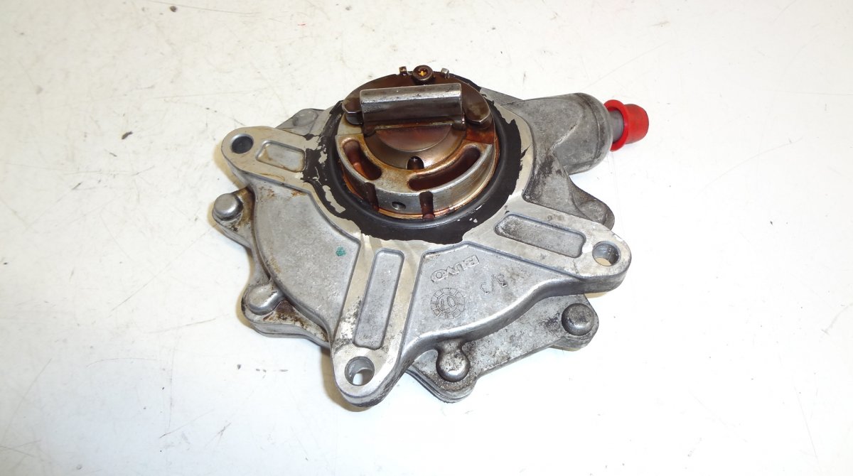 BMW 3 (E46) Vacuum Pump, engine Vacuum Pump, engine — BMW 3 (E90, E91, E92, E93...