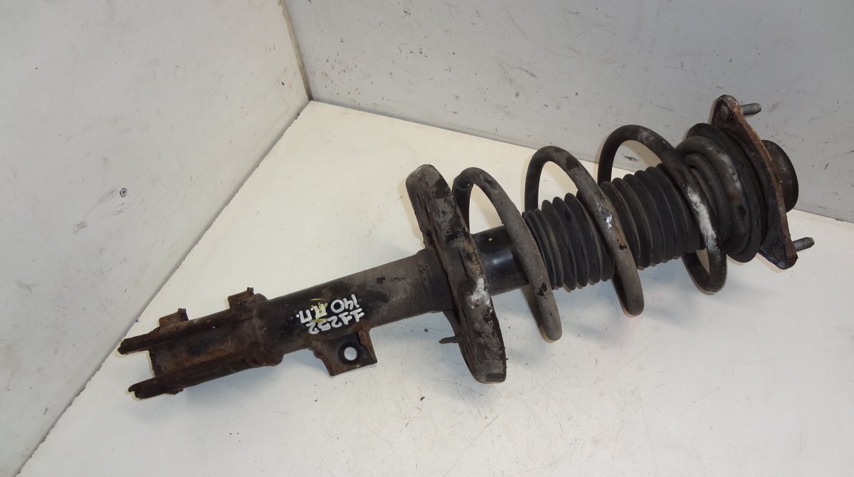 Hyundai i40 Shock Absorber Front Right HYUNDAI i40 (VF) (2011-2019) Shock Absorber Fro...