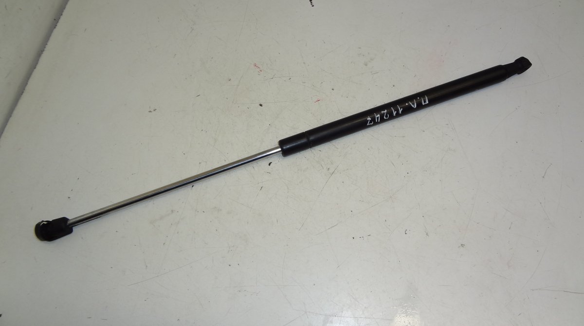 Volvo XC90 Left bonnet gas strut VOLVO XC90 I (2002-2014) left bonnet gas strut
...