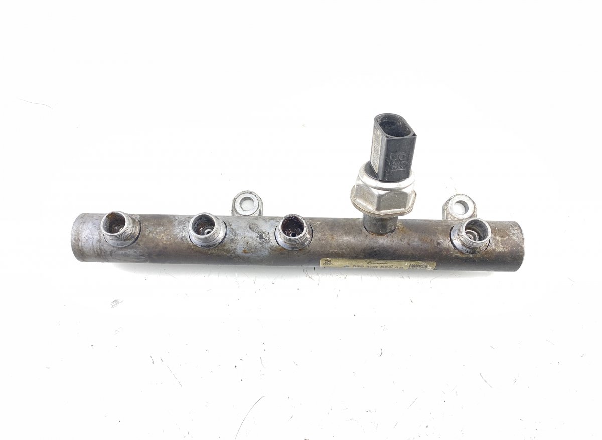 Audi A6 (C6) Fuel Distributor / fuel rail AUDI A6 / A6 ALLROAD (C6, 4F) (2004-2011) Fuel ...