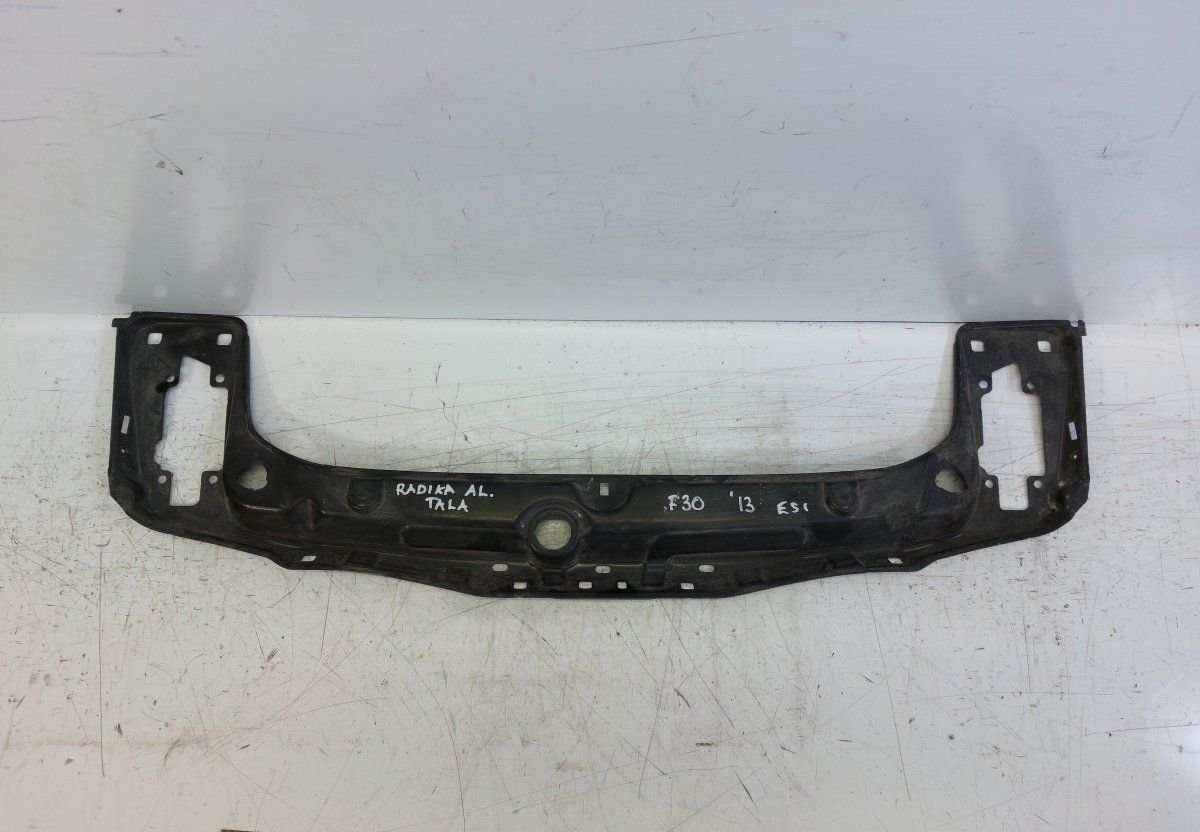 BMW 3 (E90 / E91 / E92 / E93) Radiator beam