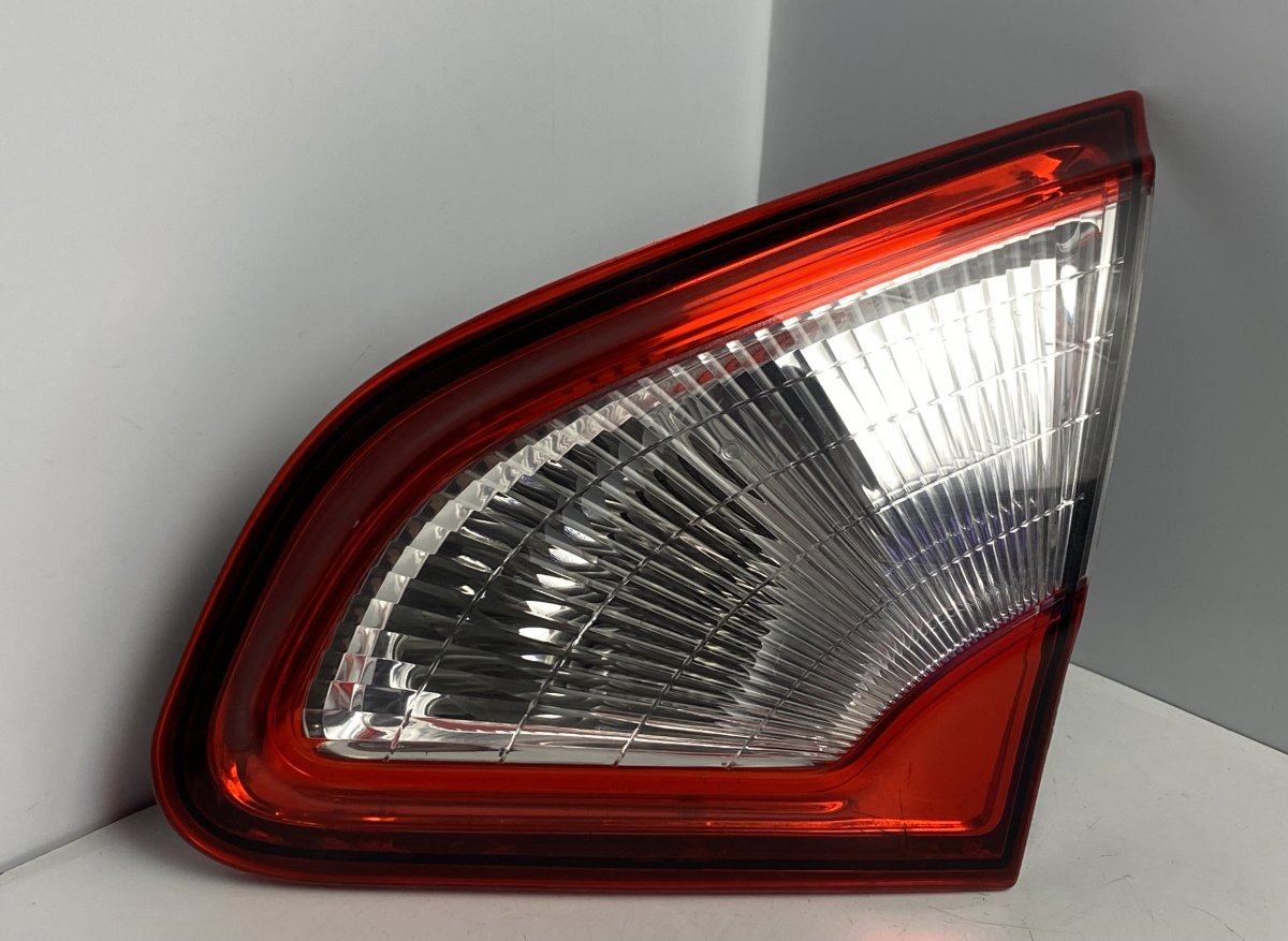 Nissan Qashqai Inner tail light, right NISSAN QASHQAI I (J10) (2007-2013) Inner tail l...