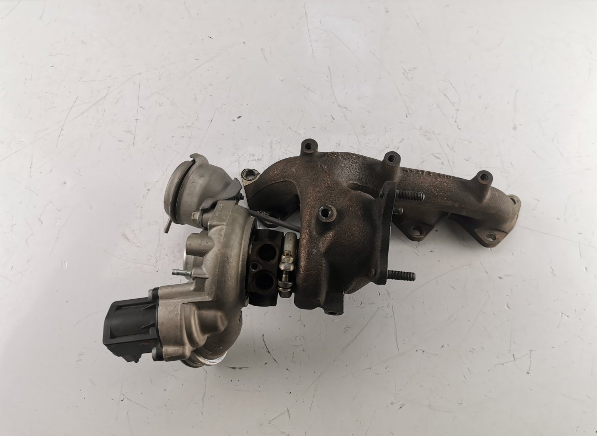 Volkswagen Golf 5 Turbocharger VW GOLF VI (5K) (2008-2013) Turbocharger 49373-...