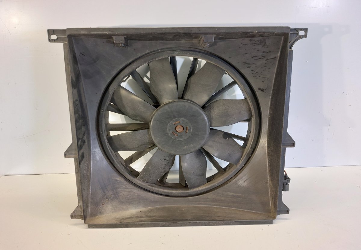 BMW Z3 (E36) Radiator Fan Electric BMW Z3 (E36) (1995-2003) Radiator Fan Electric ...