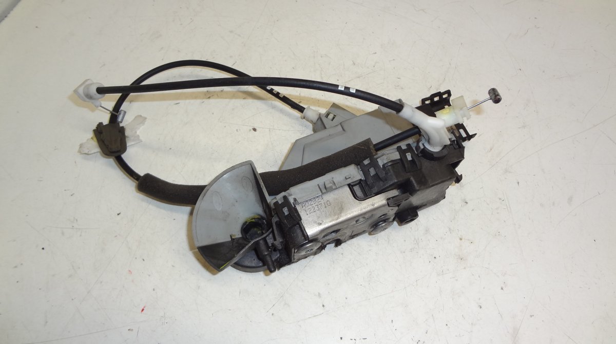 Peugeot 3008 Door Lock Front Right