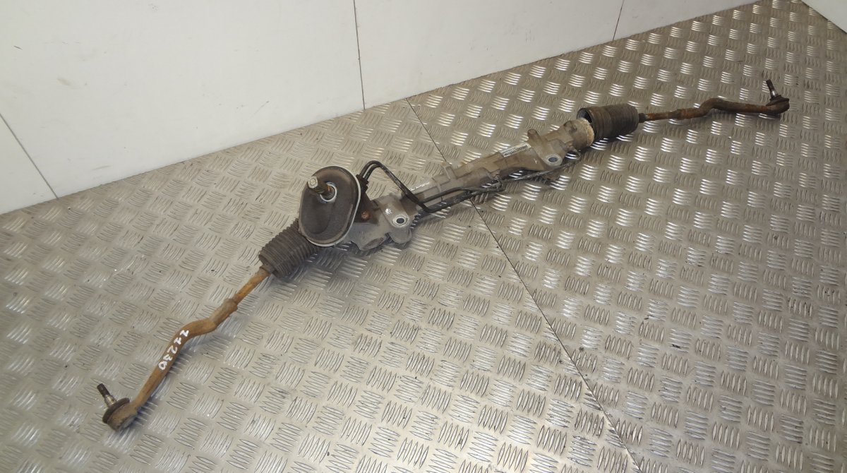 Dacia Logan ohjaushammastanko DACIA LOGAN I (2004-2012) Steering rack 8200265...