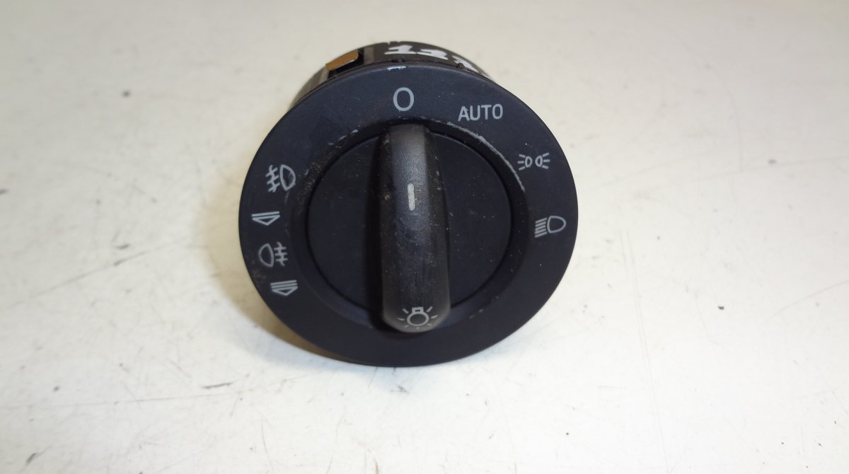 Audi Q7 (4L) Headlight Switch AUDI Q7 (4L) (2006-2015) Headlight Switch 4F294...