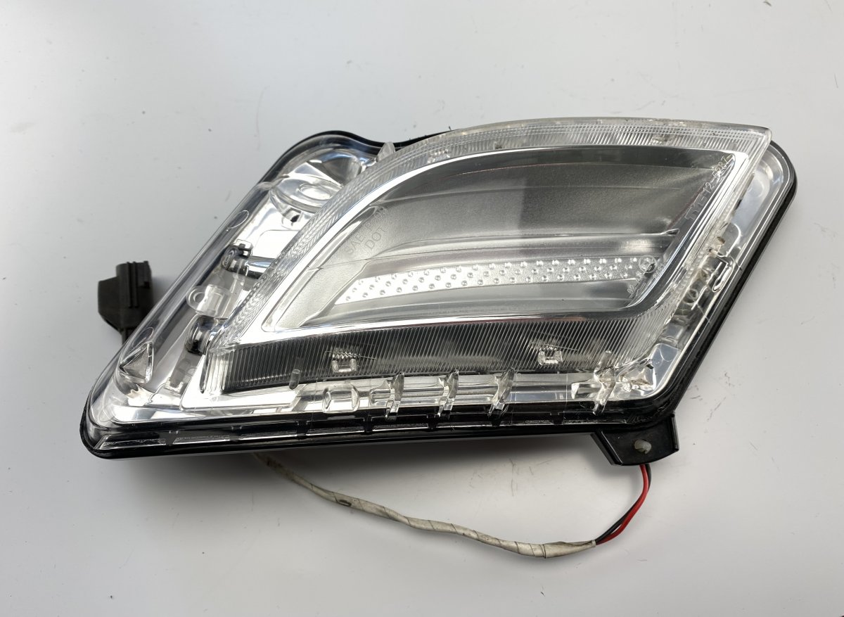 Volvo S60 Position Light front right VOLVO S60 II / V60 I (2010-2018) Position Light...
