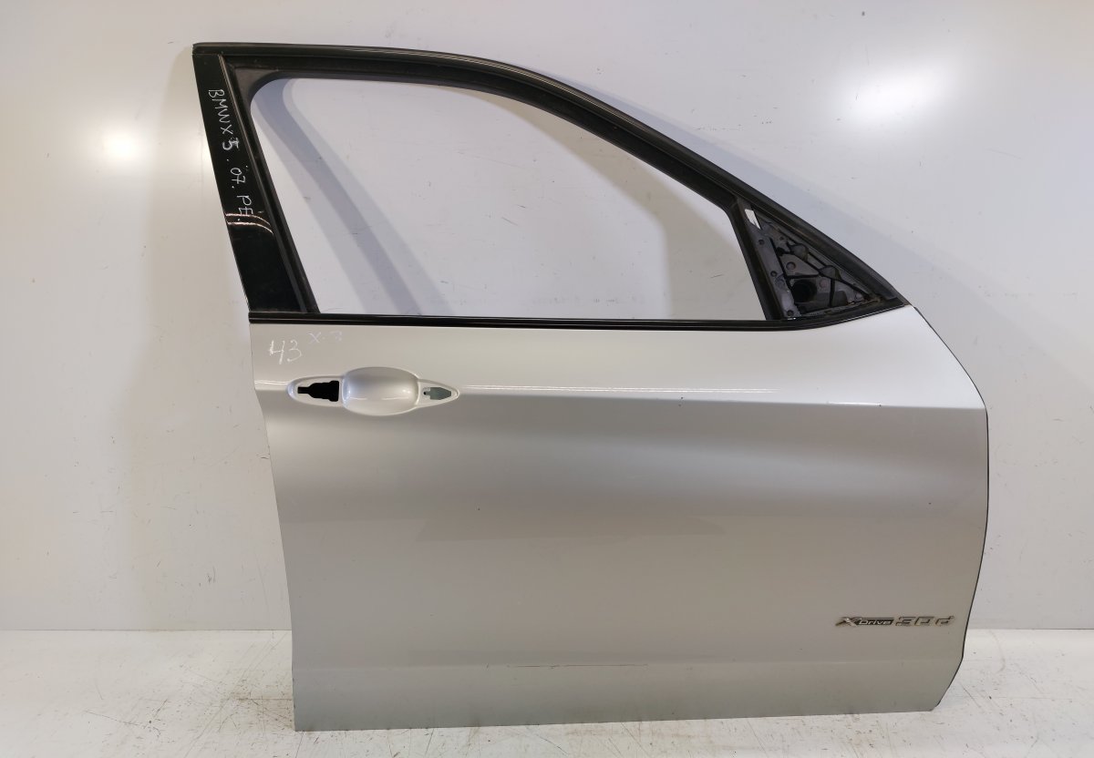 BMW X5 (E70) Door Front Right