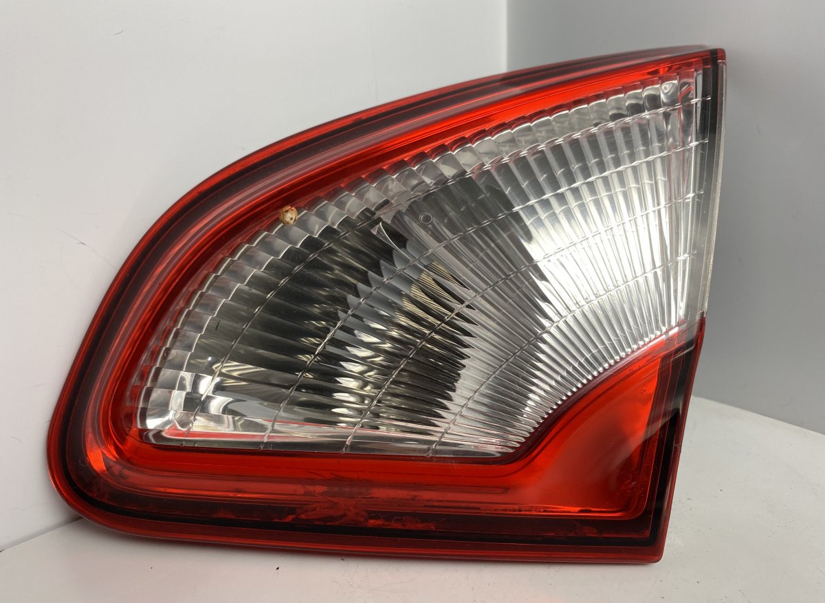 Nissan Qashqai Inner tail light, right NISSAN QASHQAI I (J10) (2007-2013) Inner tail l...