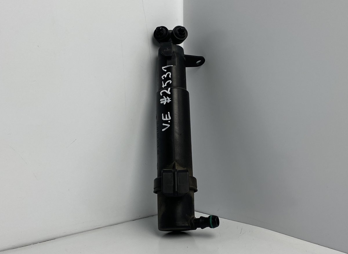 Mercedes-Benz A (W169) Headlight Washer Nozzle Right MERCEDES-BENZ E-CLASS (W211) (2002-2009) Headli...