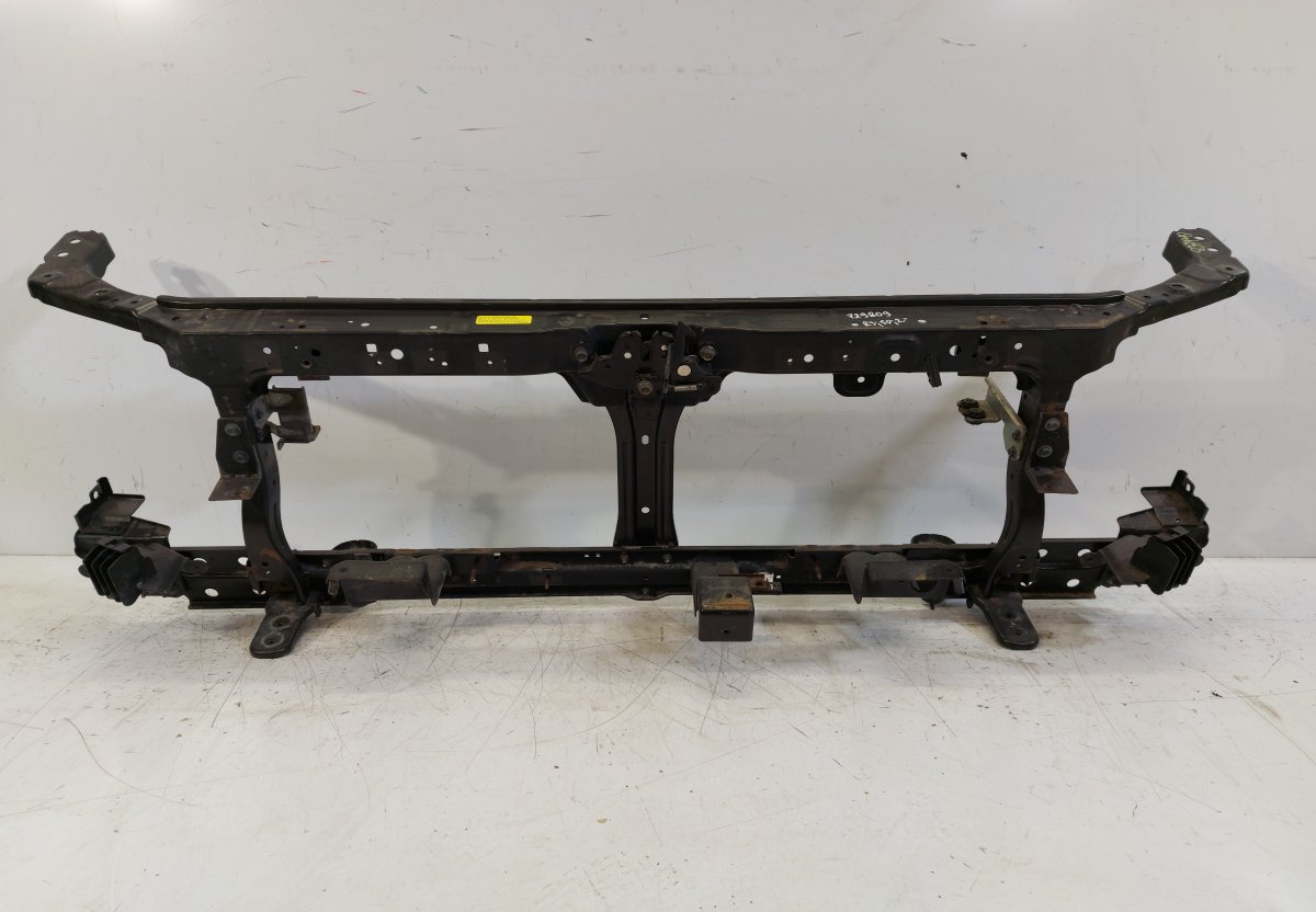 Nissan Pick Up / Navara / NP300 (D22) Front panel NISSAN NAVARA II / NP300 (D40) (2004-2021) Fron...