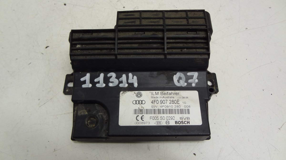 Audi Q7 (4L) Parda juhtseade AUDI Q7 (4L) (2006-2015) Onboard supply control...