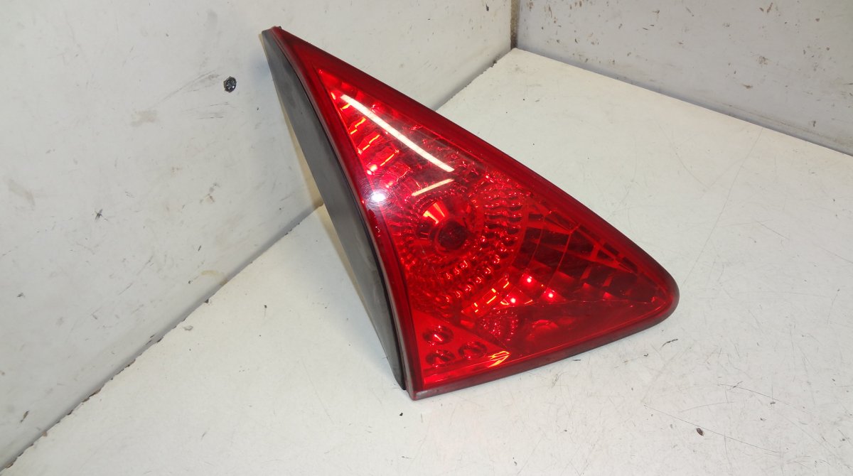 Peugeot 3008 Inner tail light, left