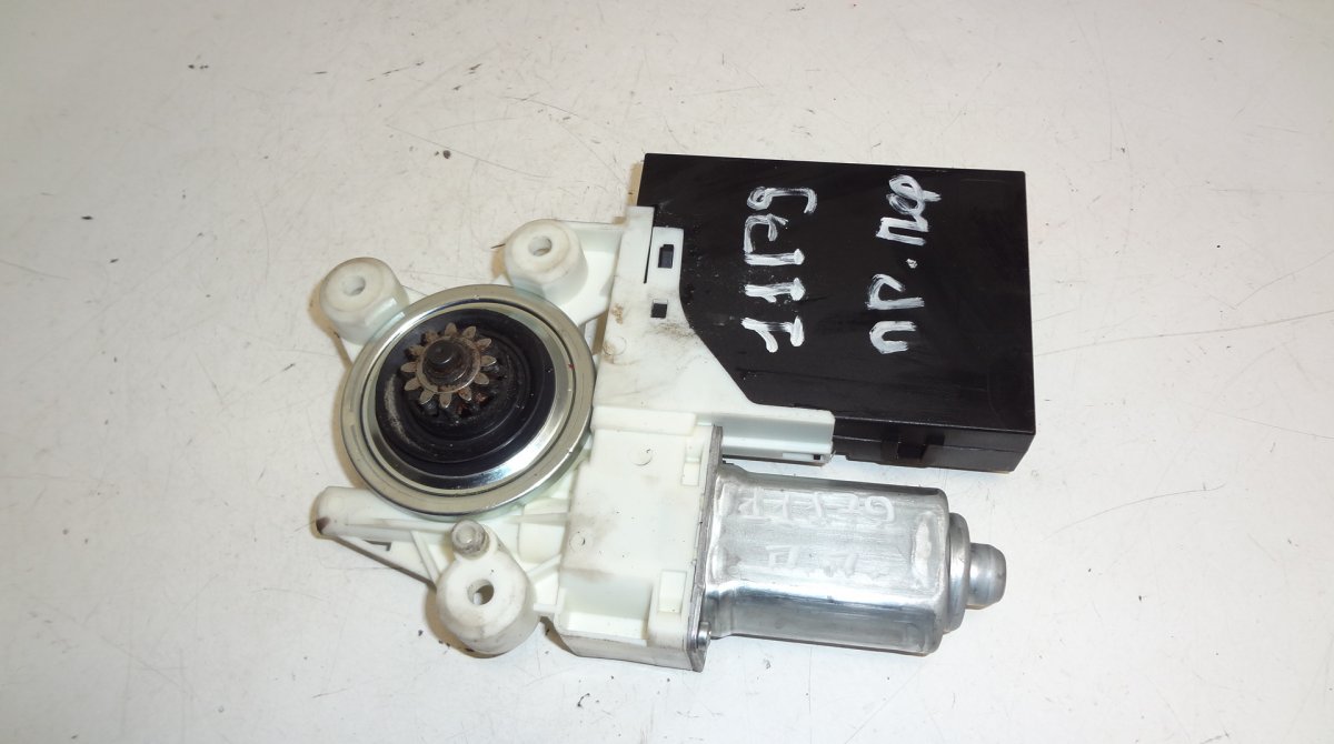 Volvo C70 Window Regulator Motor Front Right VOLVO S40 / V50 / C30 / C70 (MS, MW) (2004-2012...
