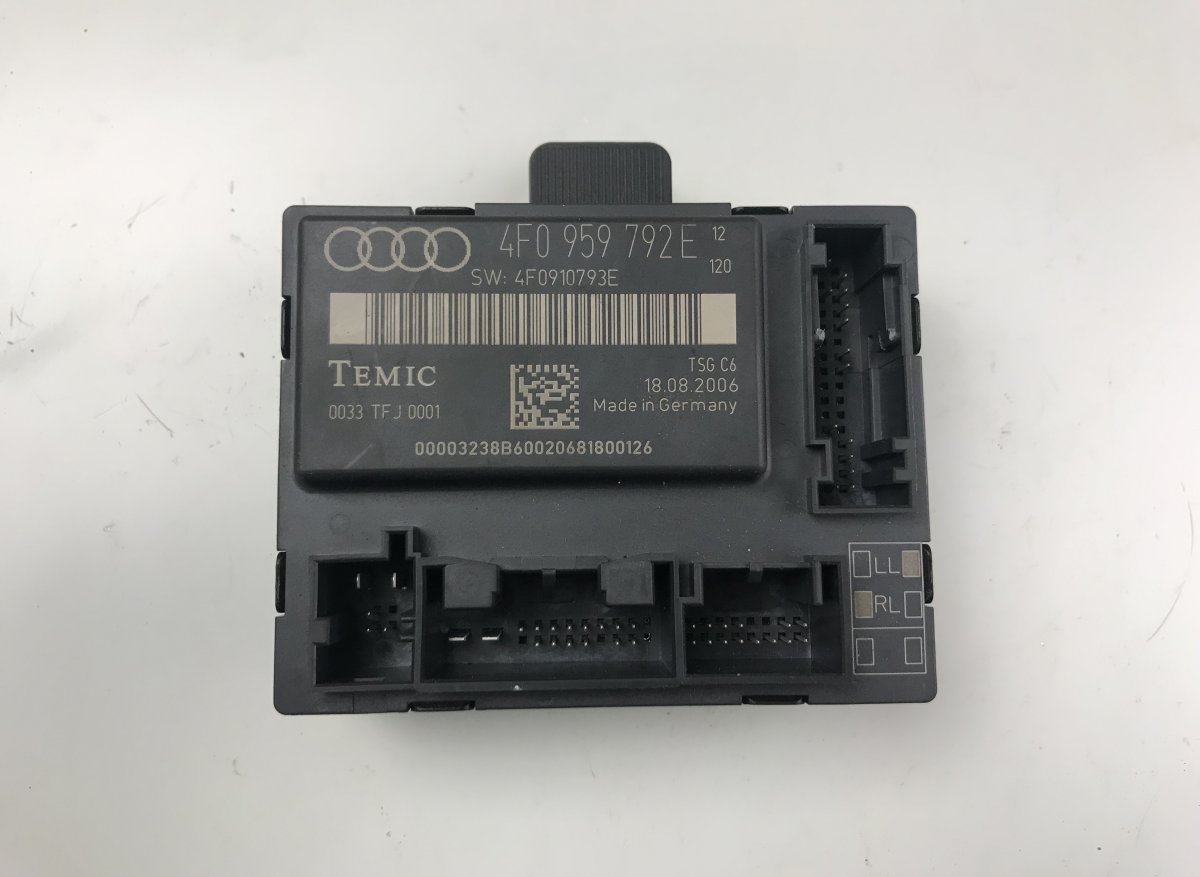 Audi A6 (C6) Door control unit front right AUDI A6 / A6 ALLROAD (C6, 4F) (2004-2011) Door ...