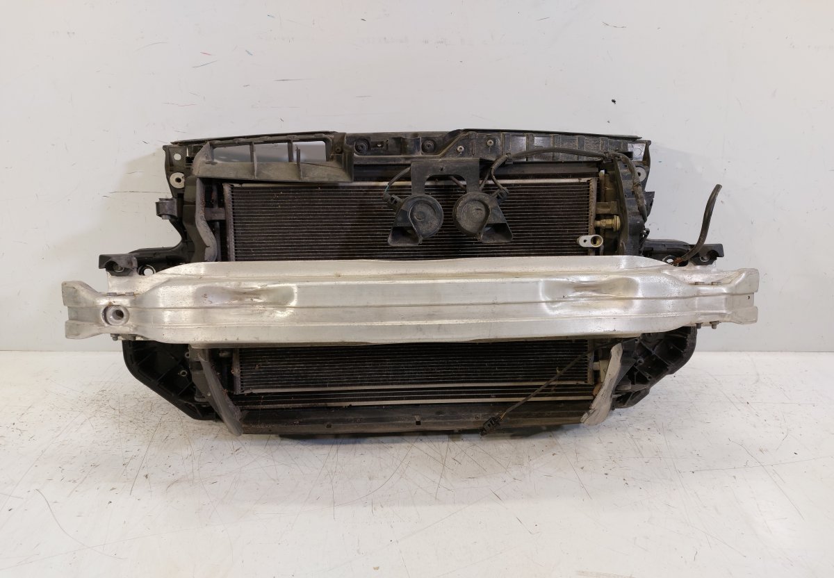 Audi A6 (C6) Front panel AUDI A6 / A6 ALLROAD (C6, 4F) (2004-2011) Front...
