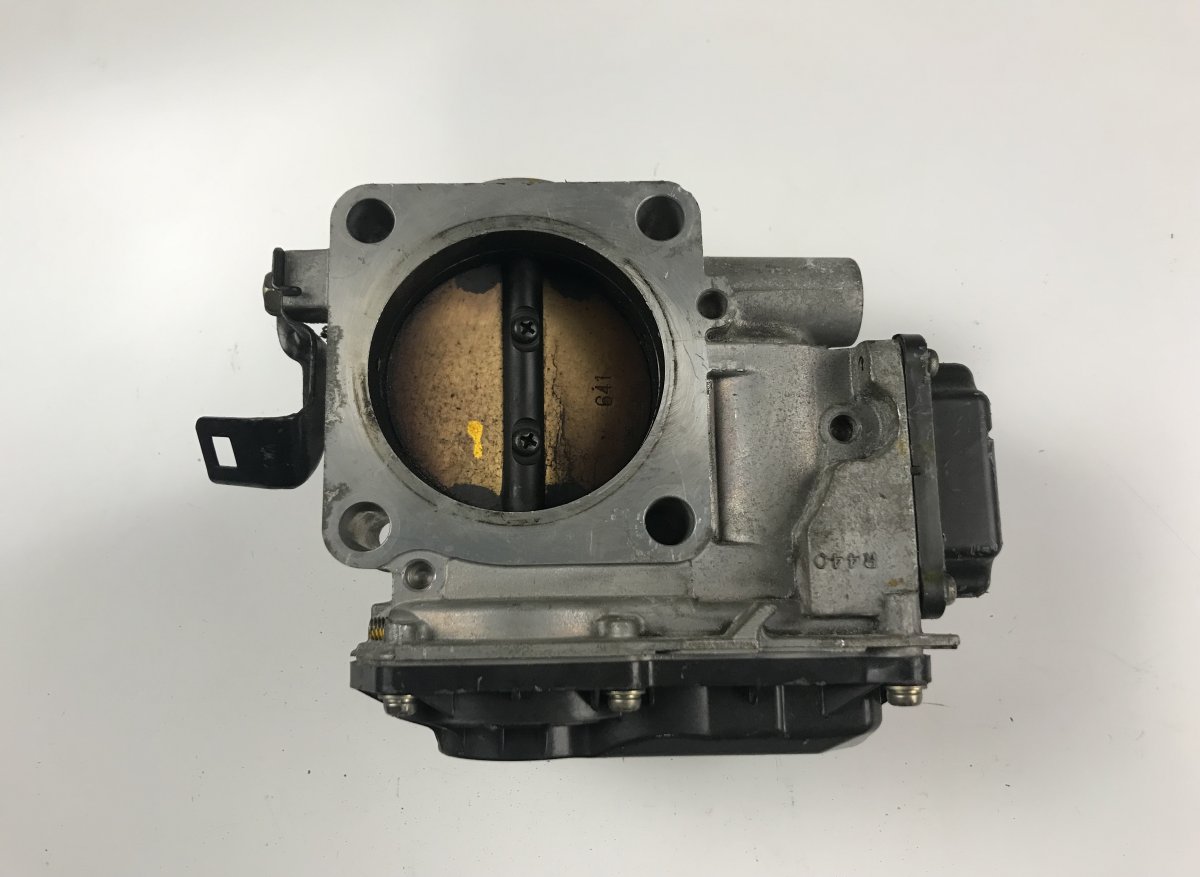 Honda Accord Throttle body Throttle body — HONDA ACCORD VIII (CP, CU) (200...