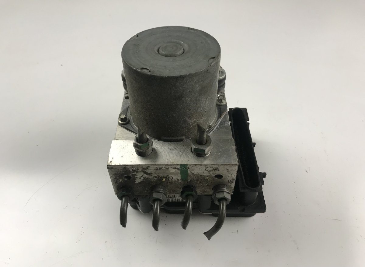 Land Rover Range Rover Sport ABS hydraulic unit / pump ABS hydraulic unit / pump — LAND ROVER RANGE RO...