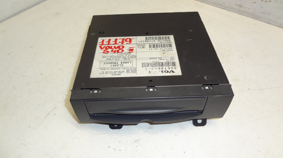 Volvo C70 GPS Navigator CD - Player VOLVO S40 / V50 / C30 / C70 (MS, MW) (2004-2012...