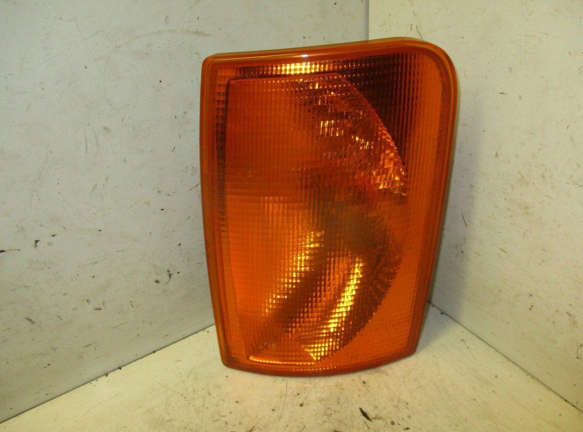 Volkswagen LT Front left indicator VW LT 28-46 II (1996-2006) front left indicator...