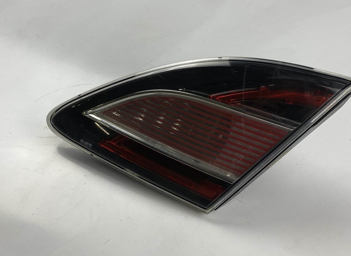 Mazda 6 (GH) Inner tail light, right MAZDA 6 (GH) (2007-2012) Inner tail light, righ...