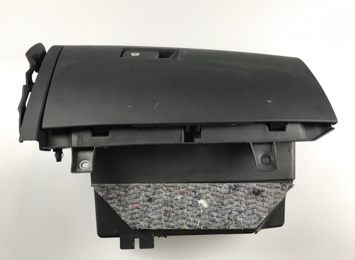 Volvo S60 Glove Compartment Compl. VOLVO S60 II / V60 I (2010-2018) Glove Compartm...