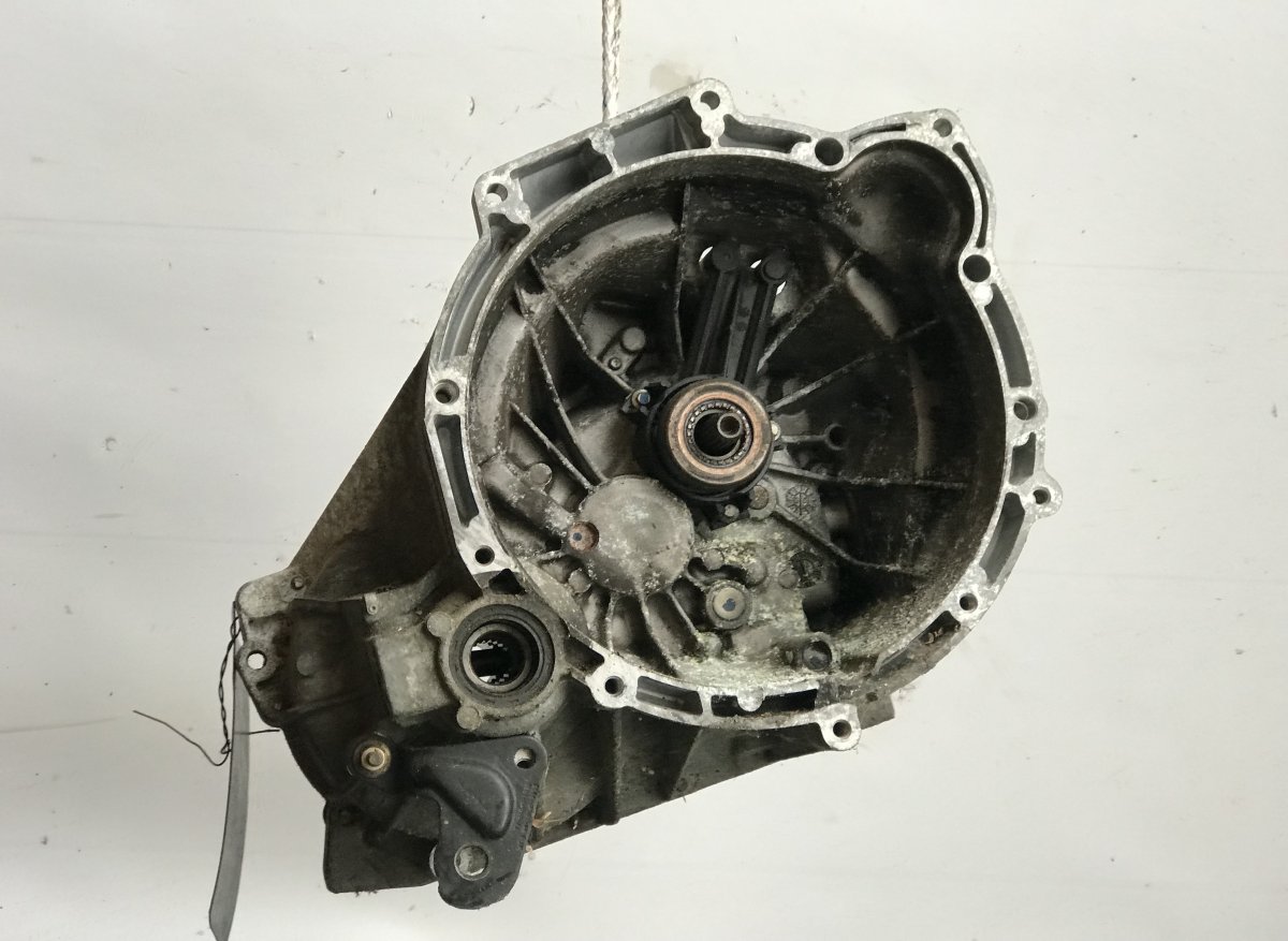 Ford Fiesta Gearbox FORD FIESTA V (2001-2008) Gearbox 3S6R7002AD

P...
