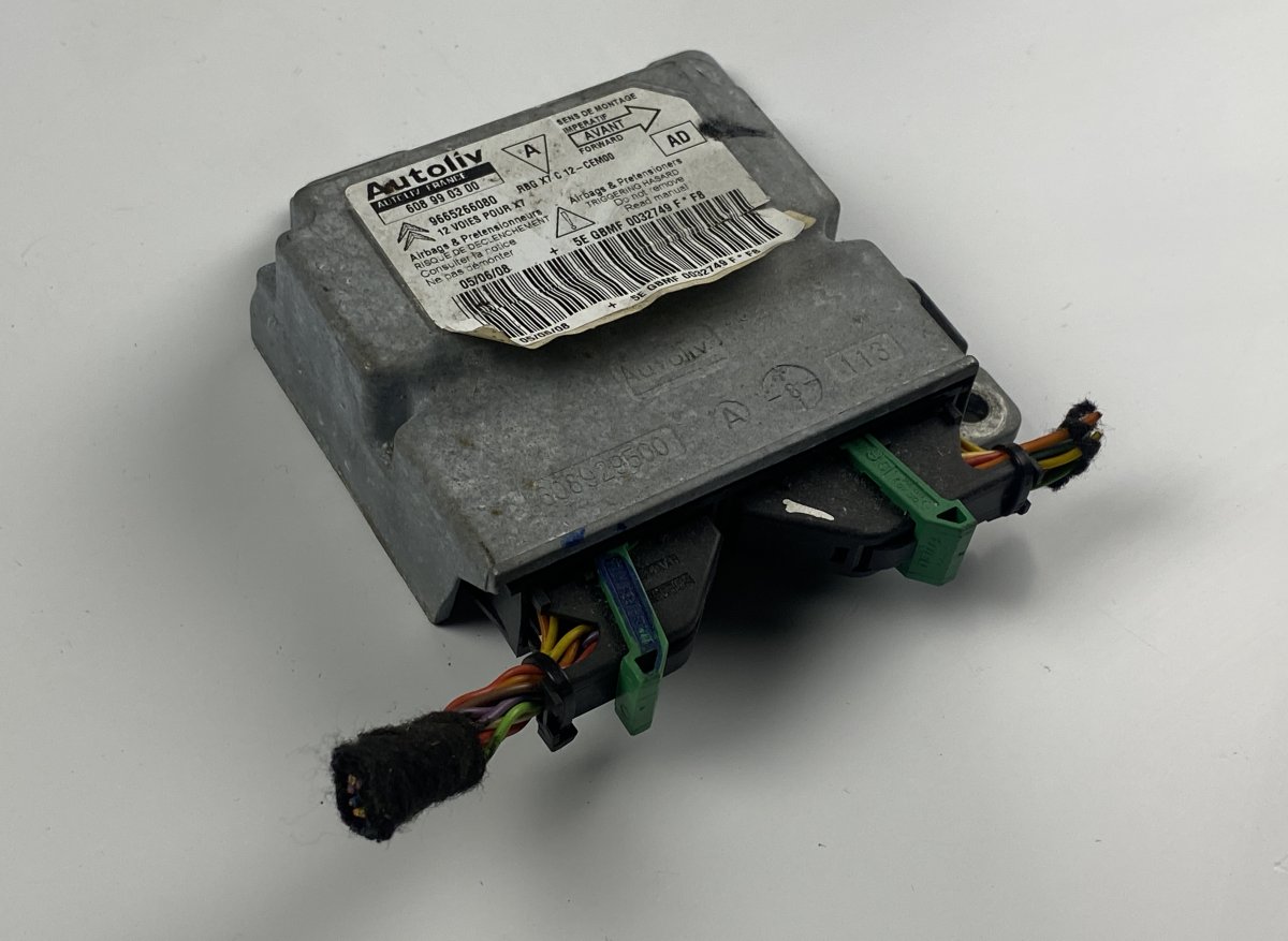 Citroen C5 Airbag Control Unit CITROËN C5 II (2008-2019) Airbag Control Unit 9...