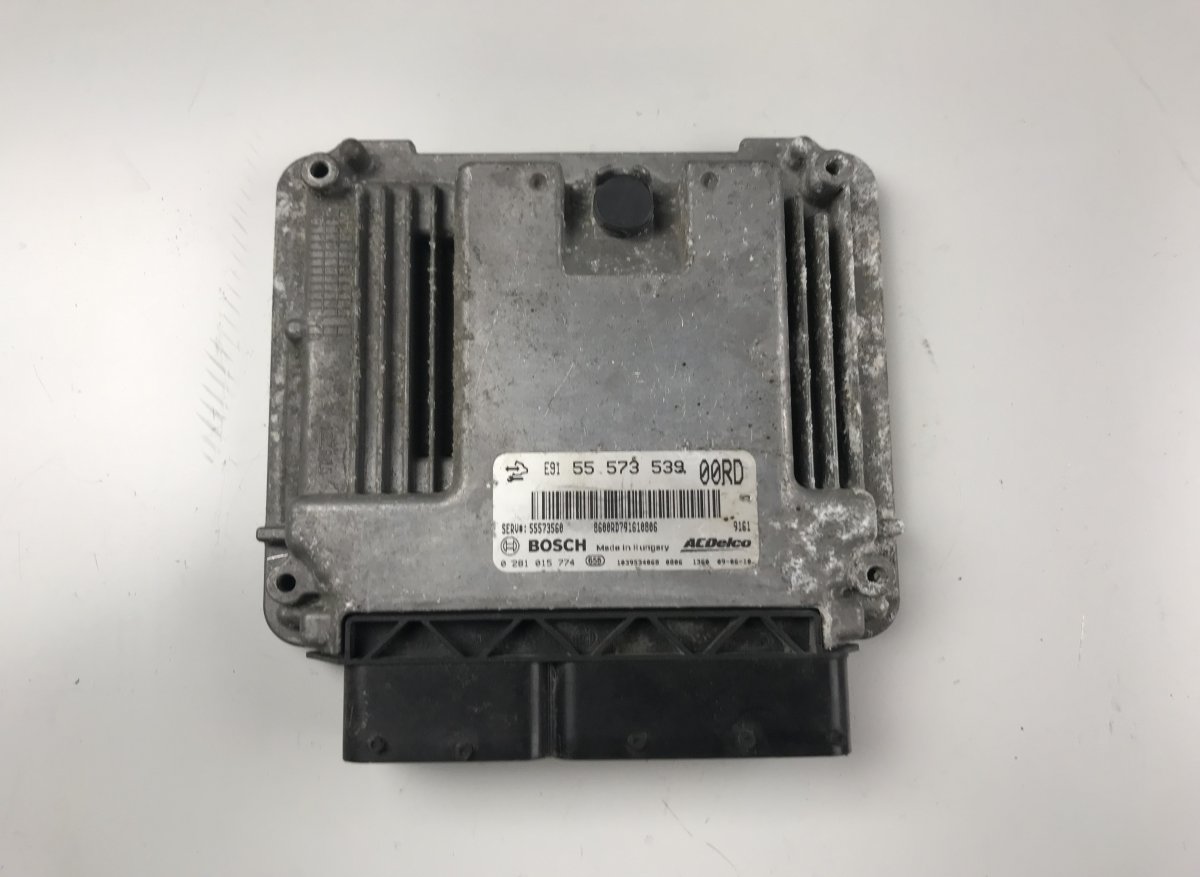 Opel Insignia (A) Engine Control Unit / module (ECU) OPEL INSIGNIA A (G09) (2008-2017) Engine Contro...