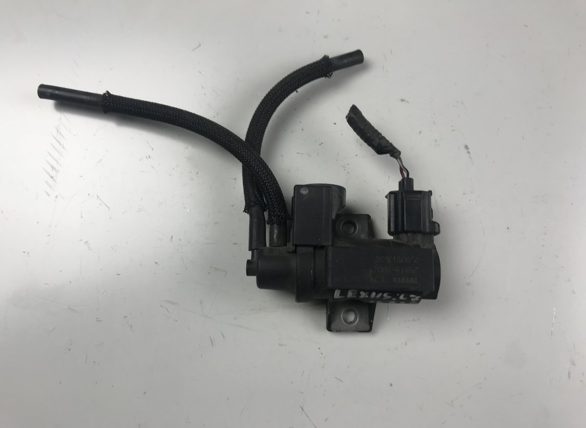 Lexus IS Engine Solenoid Valve LEXUS IS II (XE20) (2005-2013) Engine Solenoid ...