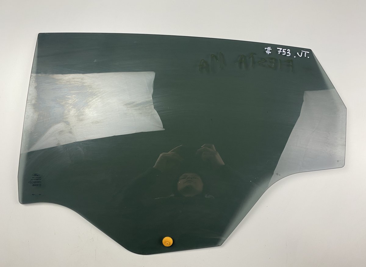 Ford Fiesta Door window glass rear left FORD FIESTA VI (2008-2017) Door window glass re...
