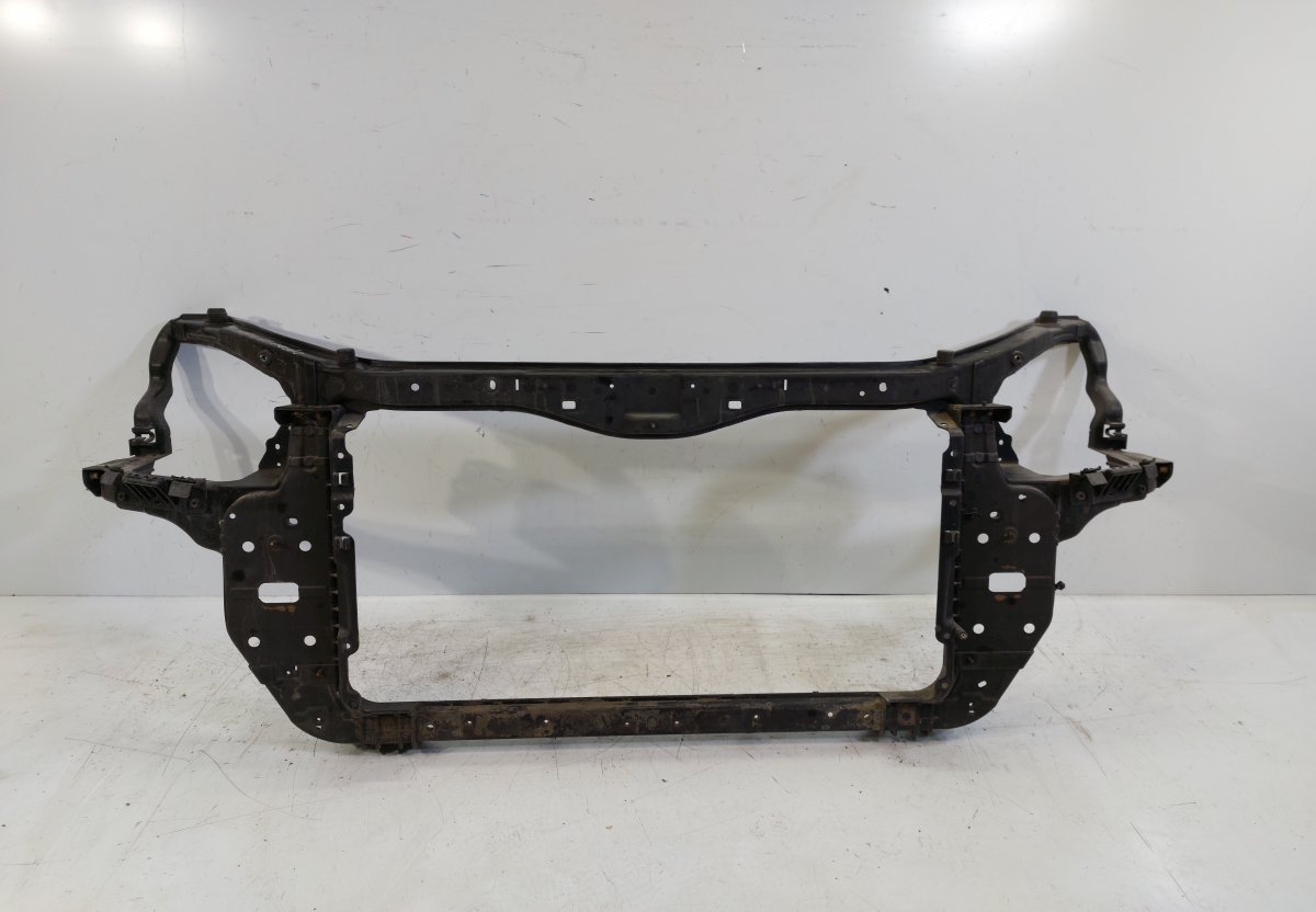 Kia Carens Front panel KIA CARENS I (FC, FJ) (2000-2006) Front panel 6...